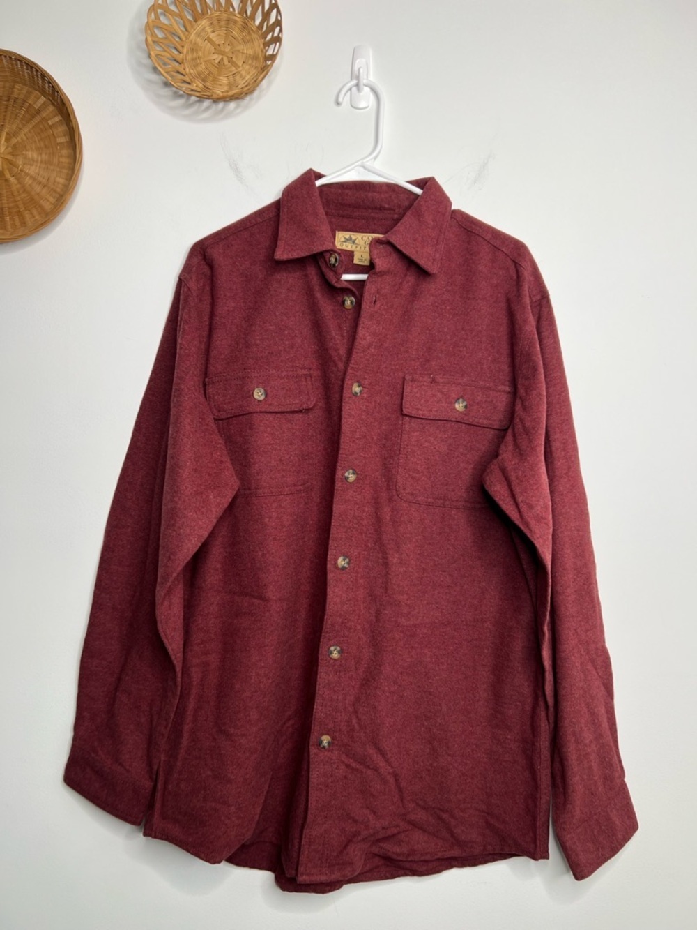 Men’s Canyon Guide Outfitters Button Down Size Large
